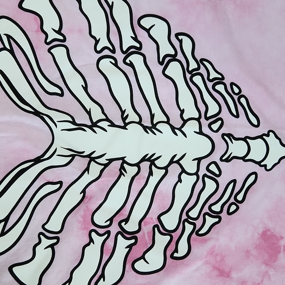 Light Pink Tie Dye Cotton T-Shirt, Short Waisted/cutoff, Size Large, NWT - Picture 2 of 4